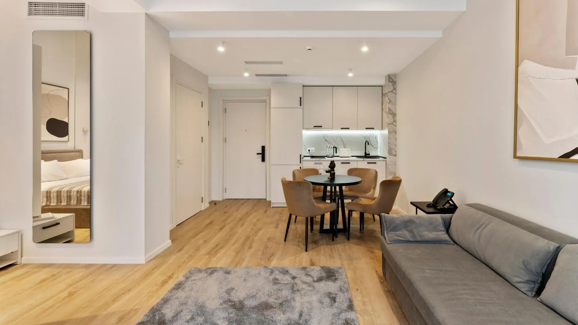 Solridge Aparthotel Тбилиси Грузия